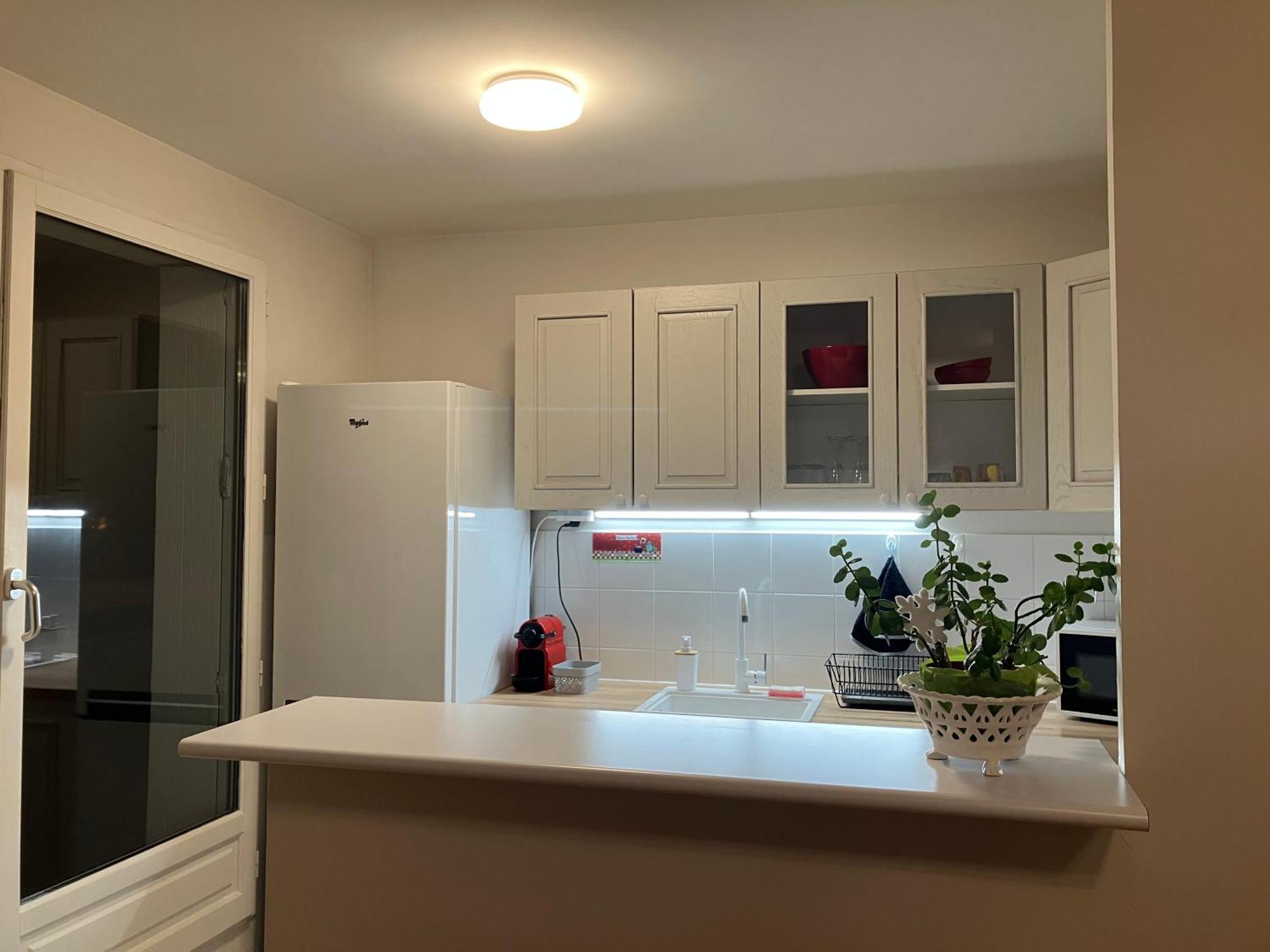 Appartement Avec Parking & Linge Inclus & Local Velos Blois Esterno foto